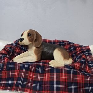 Vntg Sandicast Sandra Brue BEAGLE Puppy Dog Sculpture Figurine Basket Bed 1985